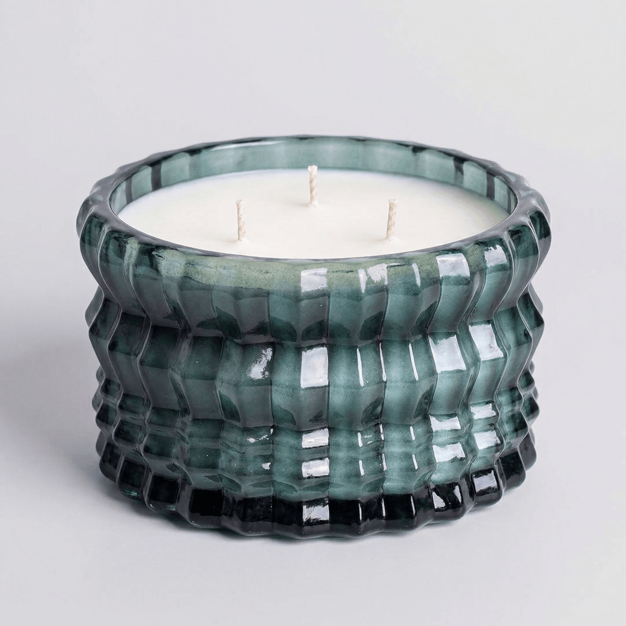 Auden Lueur Noël 22oz Non-Toxic Candle in Textured Vessel